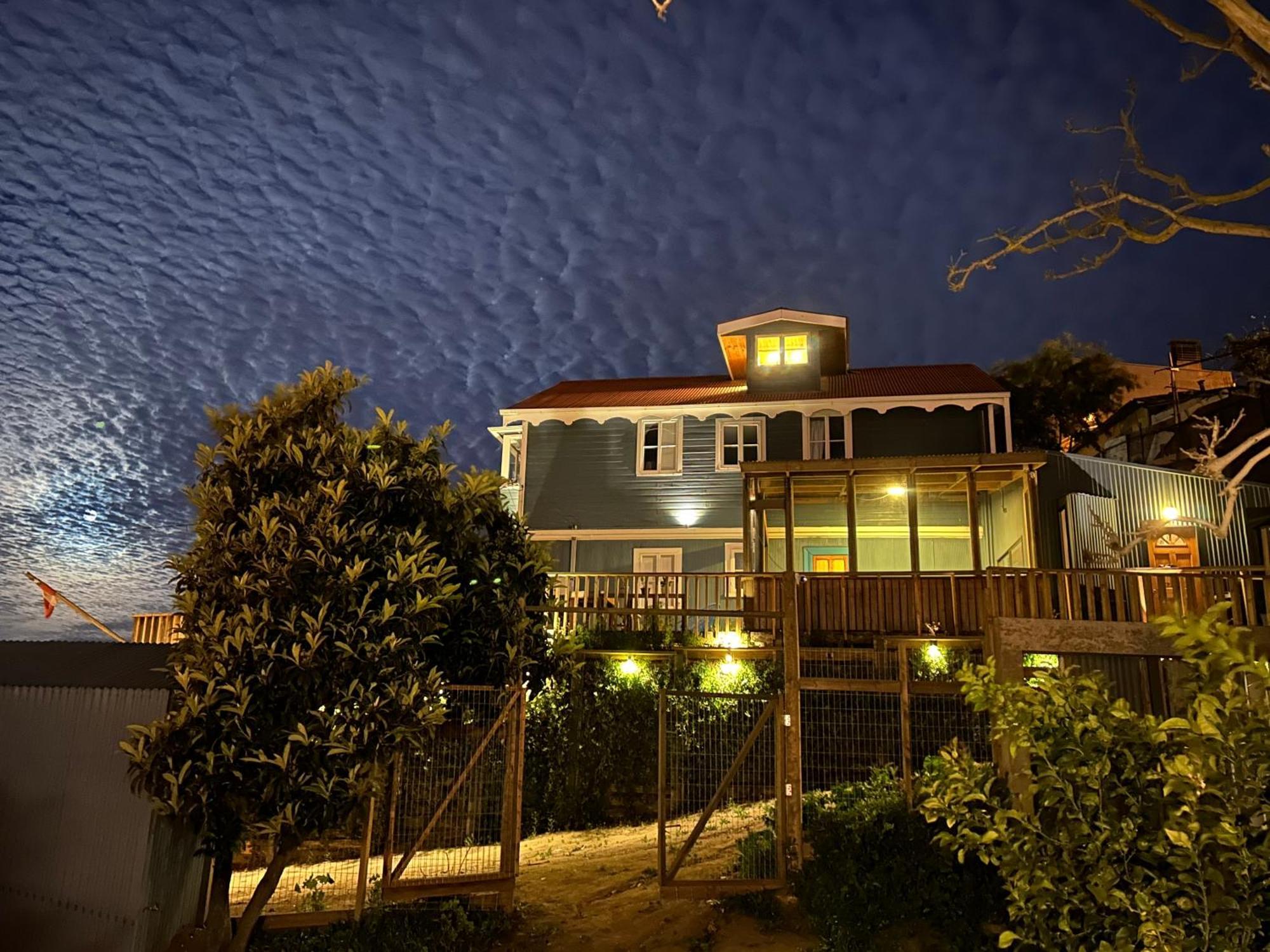 Hotel Faro Azul Valparaiso Cerro Alegre Eksteriør billede