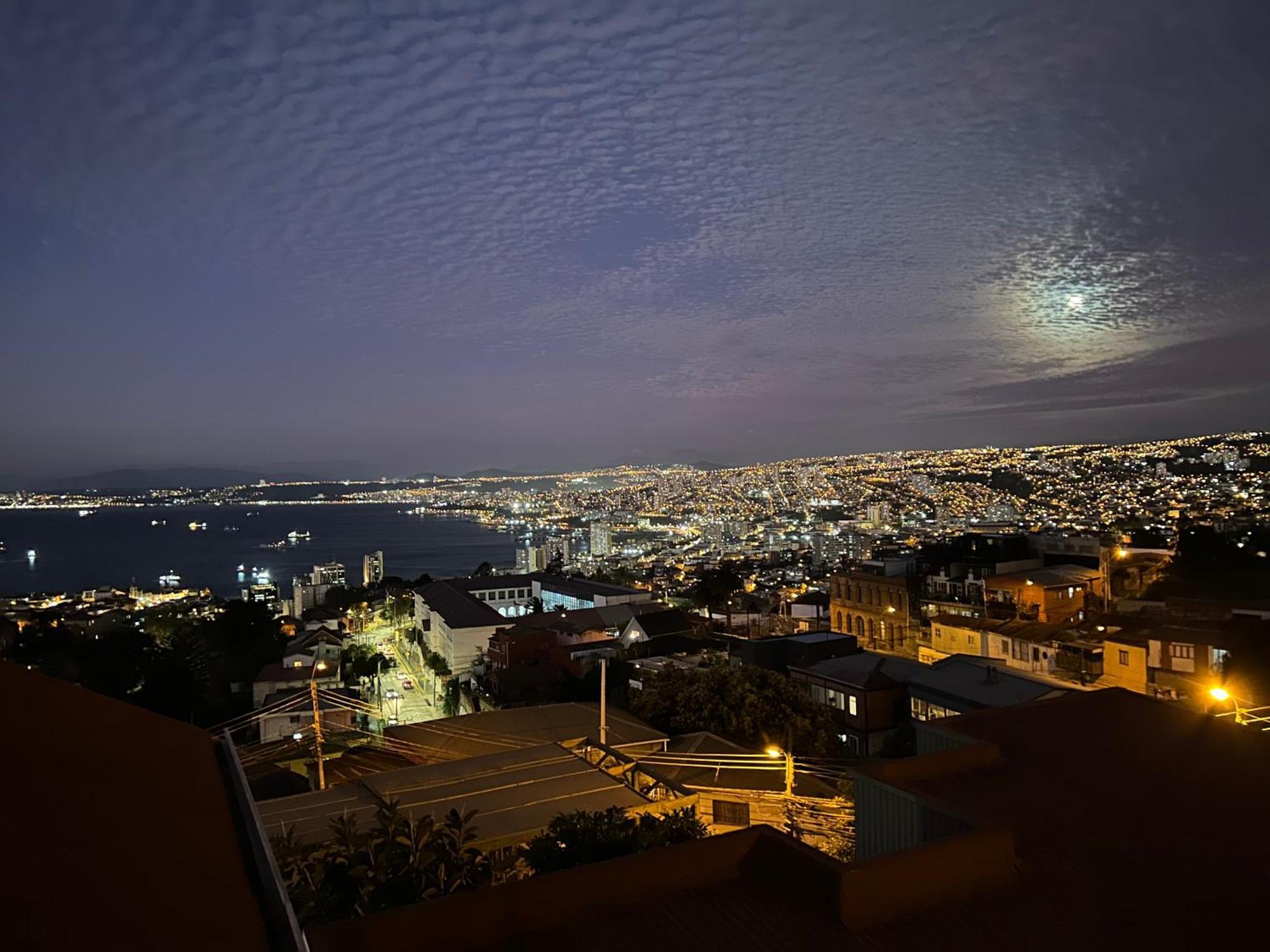Hotel Faro Azul Valparaiso Cerro Alegre Eksteriør billede